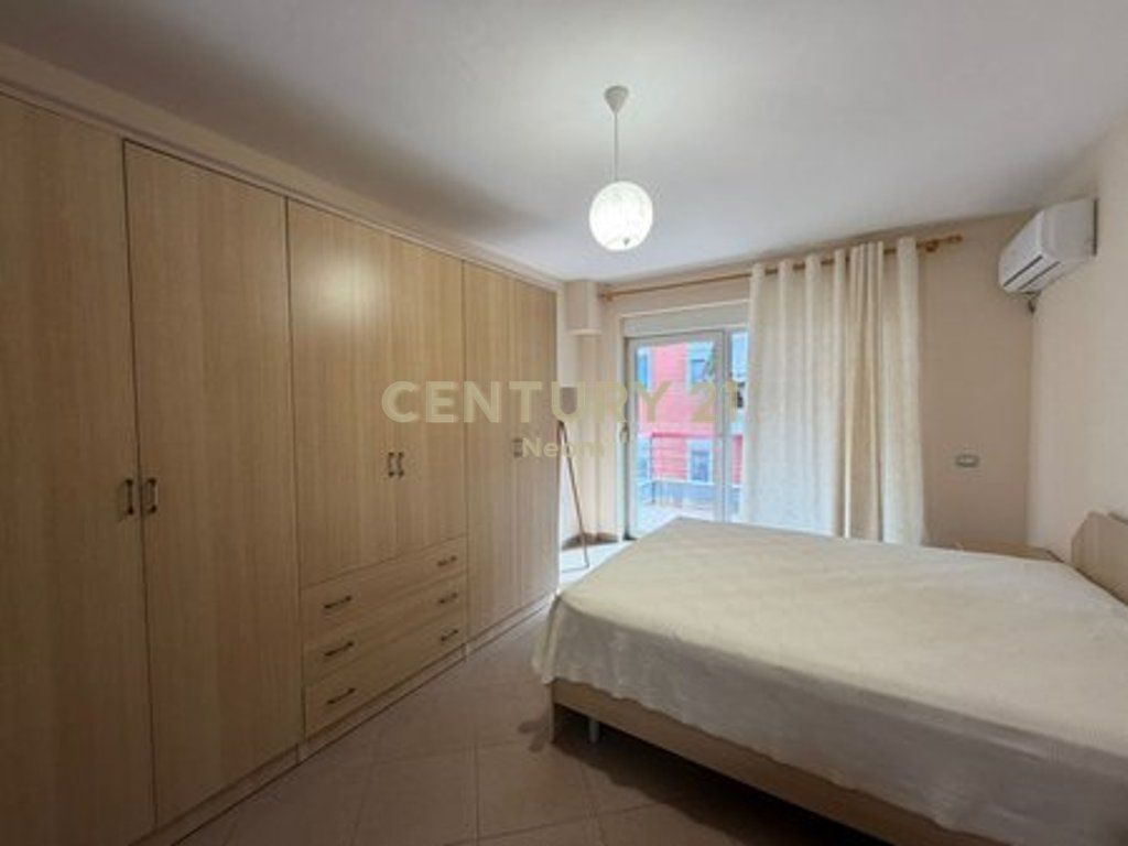Affittasi Appartamento 2+1+2+ Posto Auto