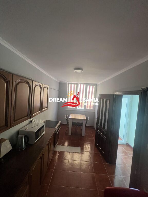 Appartamento 3+1 presso Komuna e Parisit vicino al Complesso "Kika 1" a Tirana (ID 4231352)