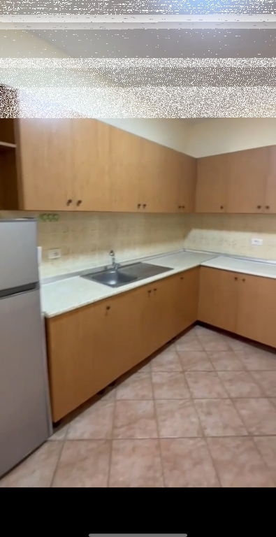 Apartament 2+1+2/Qera📌Zyra📍Komuna e parisit 📌65 000 lek