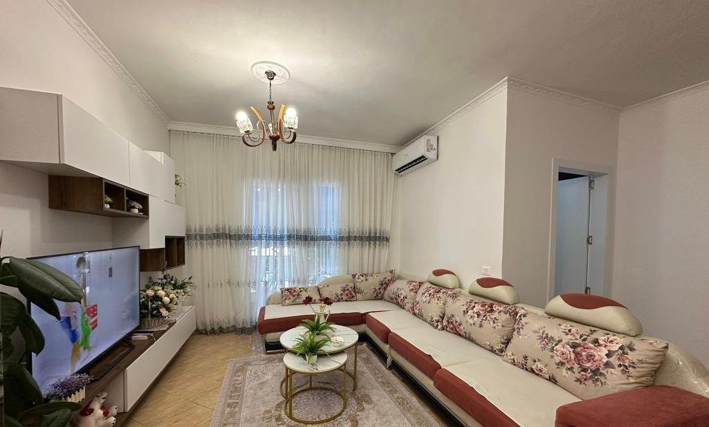 Apartment 1+1 for sale, near Bar-Oslo in Astir!
