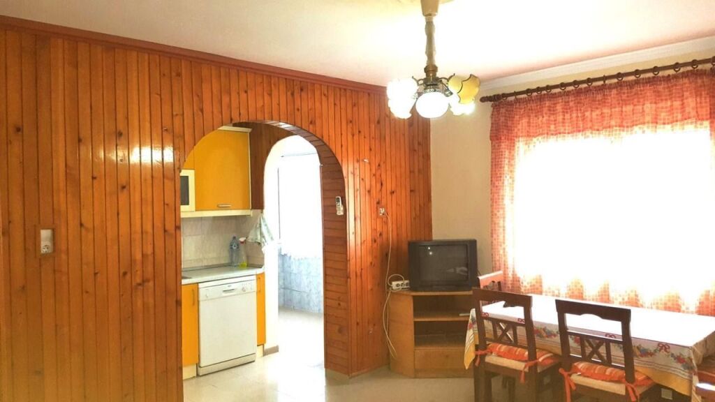 Apartament 3+1, Kongresi i Lushnjes!