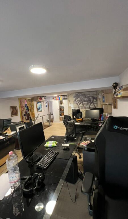 UFFICIO IN AFFITTO 55 M2 COMUNE DI PARIGI 800 EURO