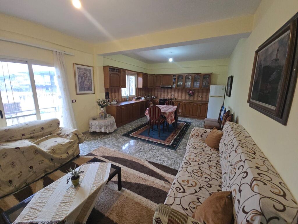 FOR RENT SECOND FLOOR OF A PRIVATE VILLA IN SHKALLNUR