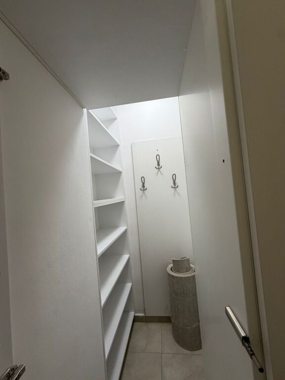 1+1 apartment for rent near the Radisson