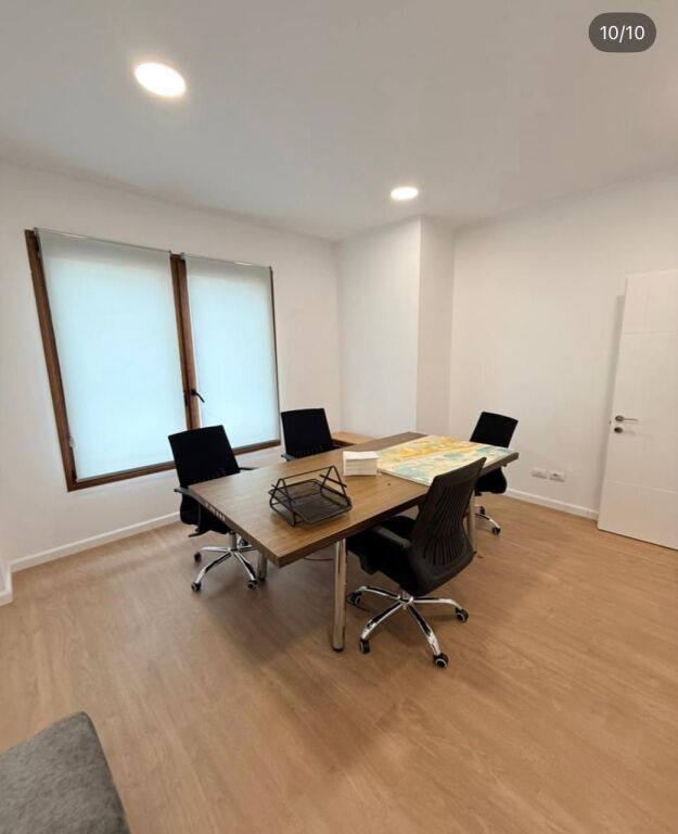 Office for rent at the Delijorgji Complex