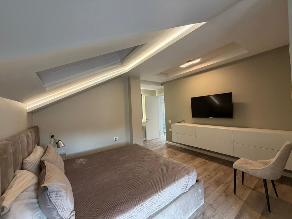 Duplex 3+1+Parcheggio in vendita presso Kristal Center.