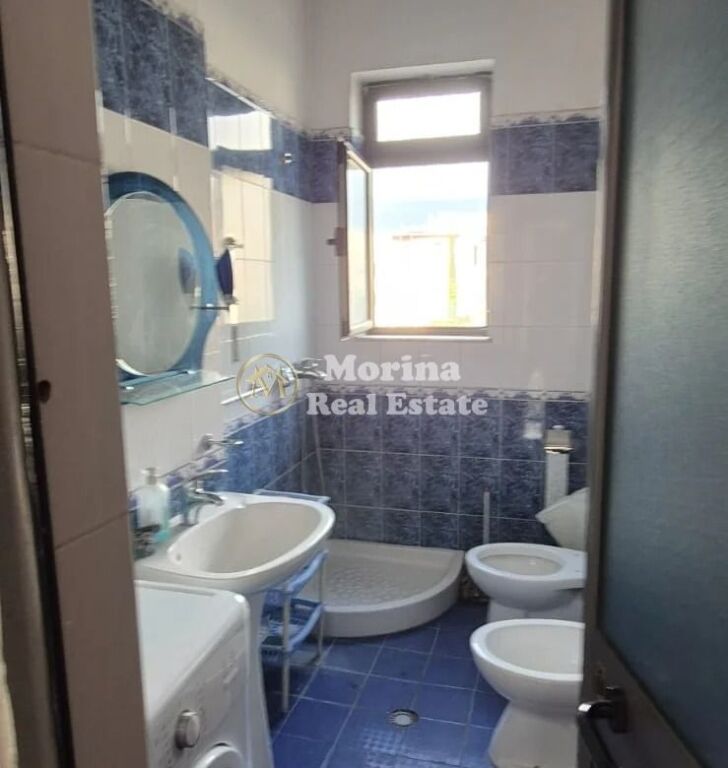 Shitje | Apartament 2 + 1 | Rruga Bardhyl | 128000 €