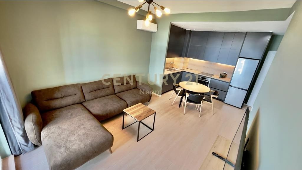 🏢 IN AFFITTO – APPARTAMENTO MODERNO 2+1+2 A MAGNETI