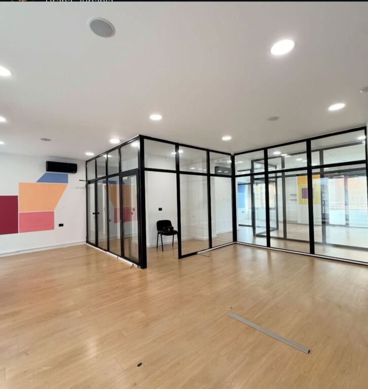 We rent out Office Space at the Delijorgji Complex