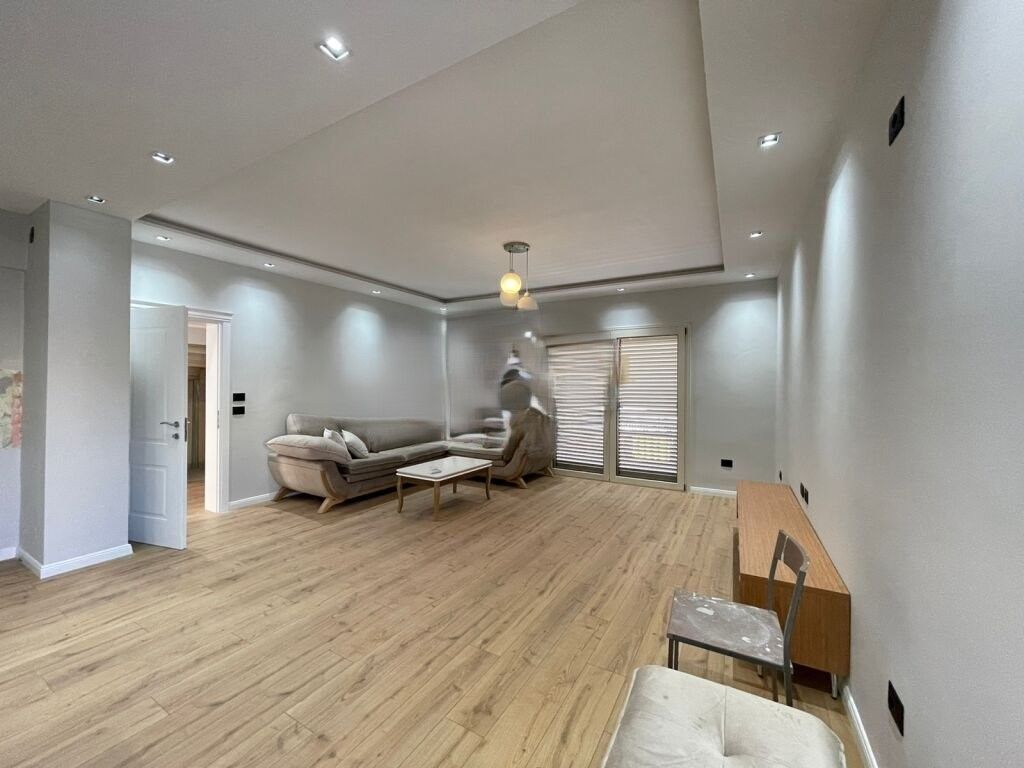 FOR RENT 2+1 APARTMENT VILLA FLOOR NEAR THE BRIGADE BUILDING!!!