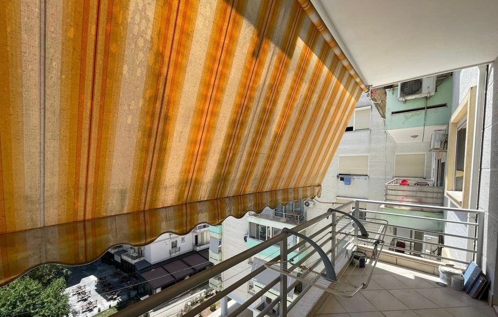 Apartment 2+1 for sale in Ali Demi