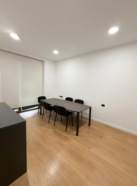 🏢 Jepet me Qira Ambient Zyrash – Delijorgji