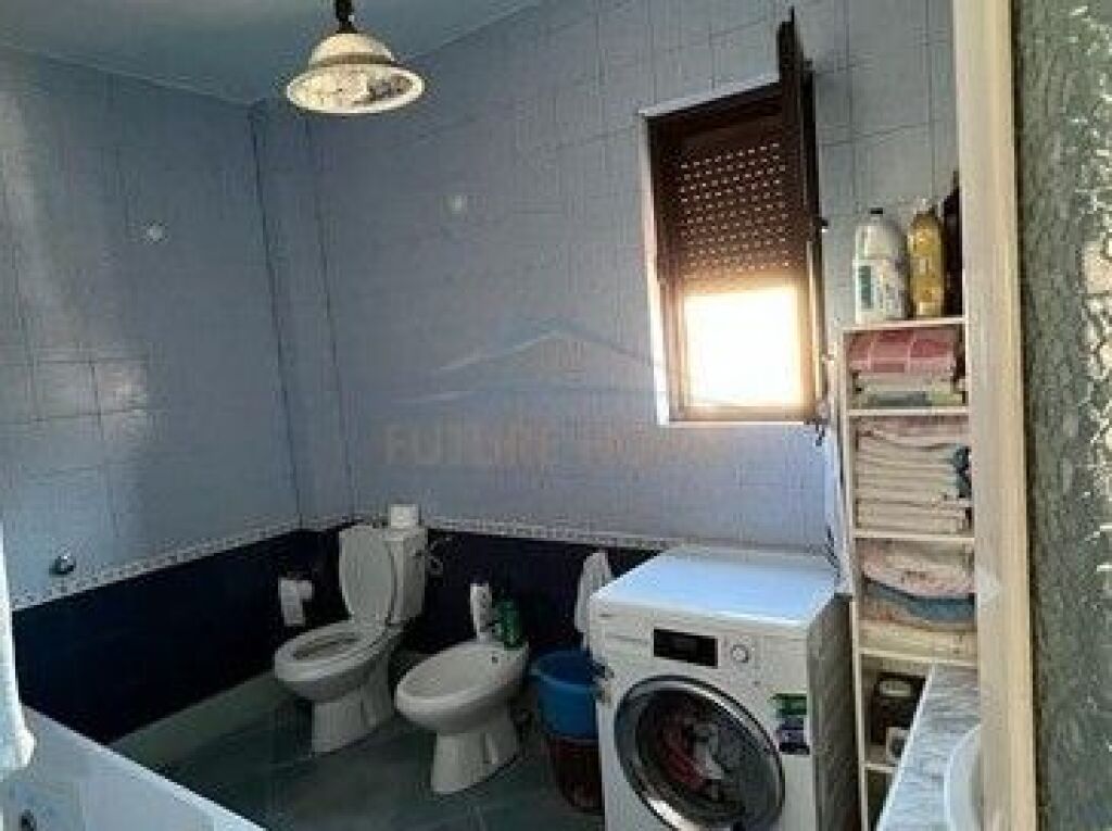 In vendita, Appartamento 2+1, Zogu i Zi, Tirane