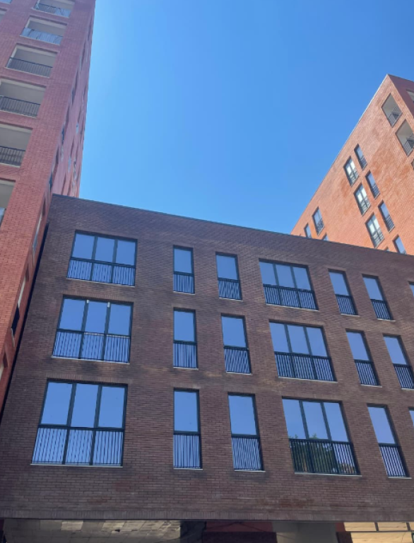 🏡 Vendesi in vendita 2+1+2 – Siri Kodra, vicino al Nuovo Viale 📍