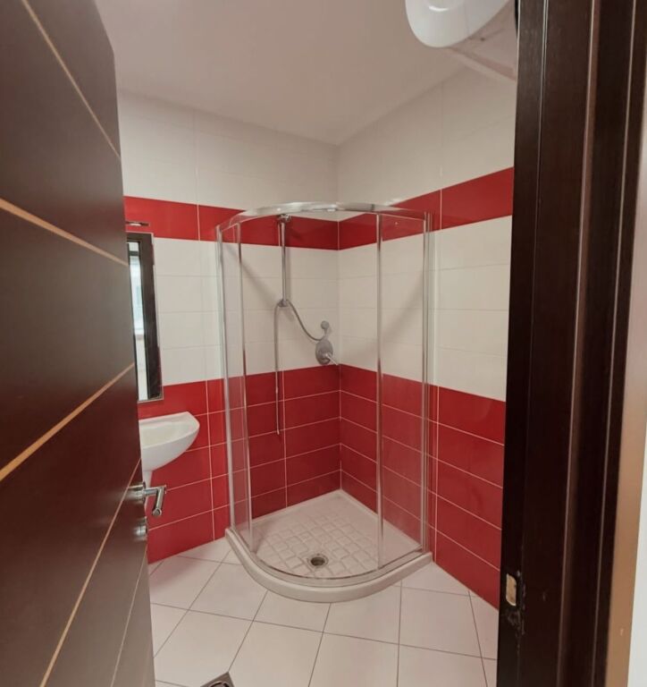 We rent out Office Space at the Delijorgji Complex