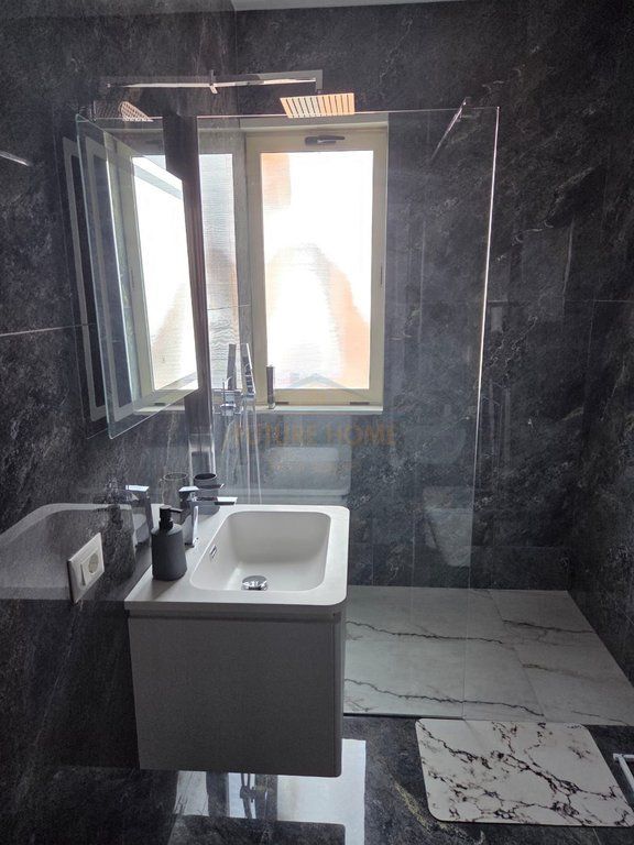 Affitto , Appartamento 2+1 , Via Panorama , Tirana