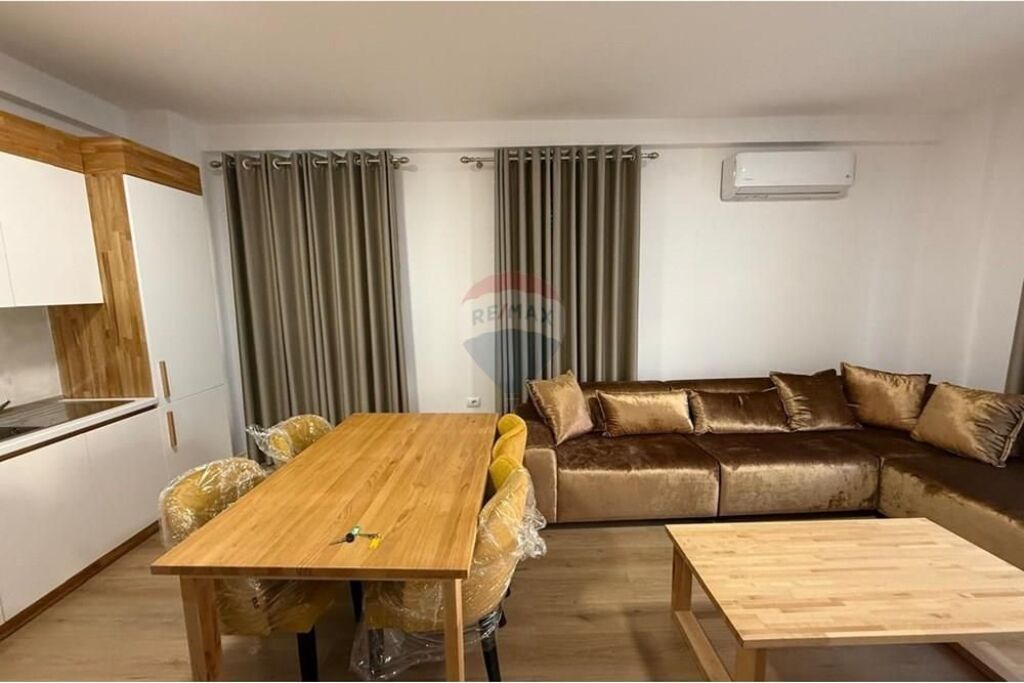 Apartment 3+1+2 for rent in the Porcelani area very close to TV Klan.