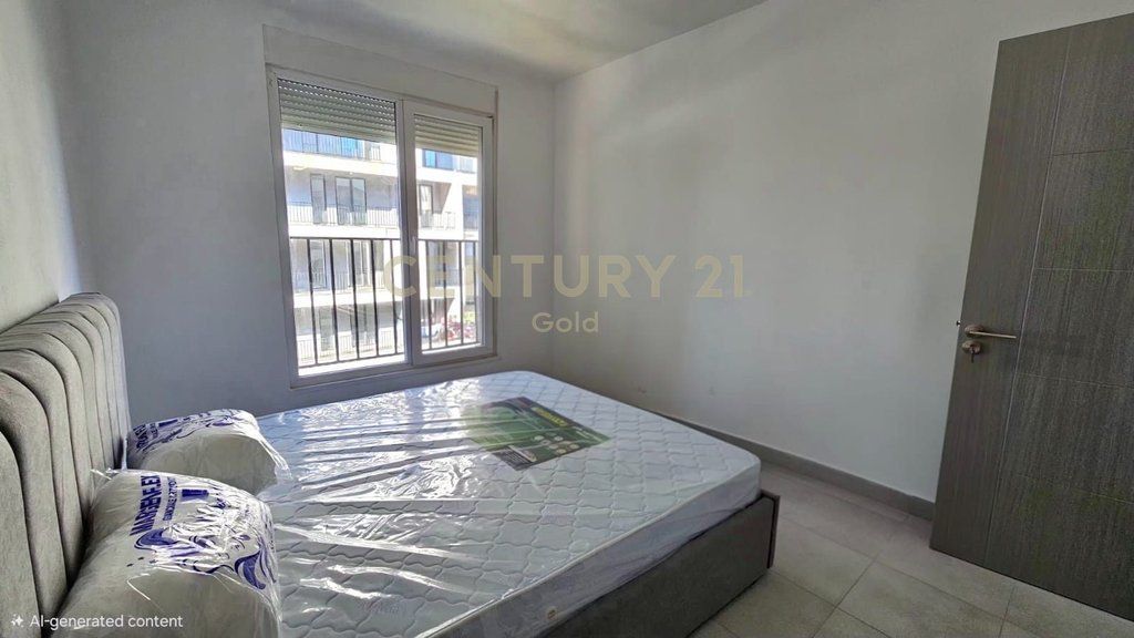 Jepet Me Qera Apartament 2+1+2 tek 5 Maji