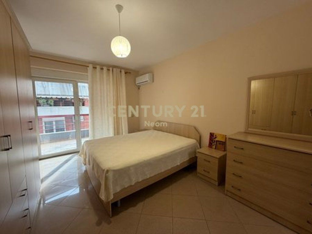 Affittasi Appartamento 2+1+2+ Posto Auto