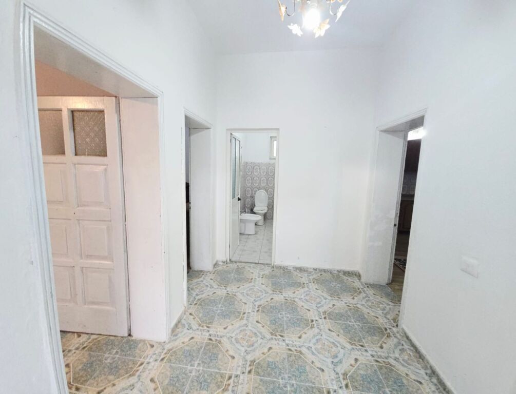 FIRST FLOOR OF A PRIVATE VILLA FOR RENT IN SHKALLNUR