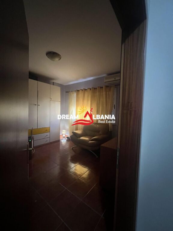 Appartamento 3+1 presso Komuna e Parisit vicino al Complesso "Kika 1" a Tirana (ID 4231352)