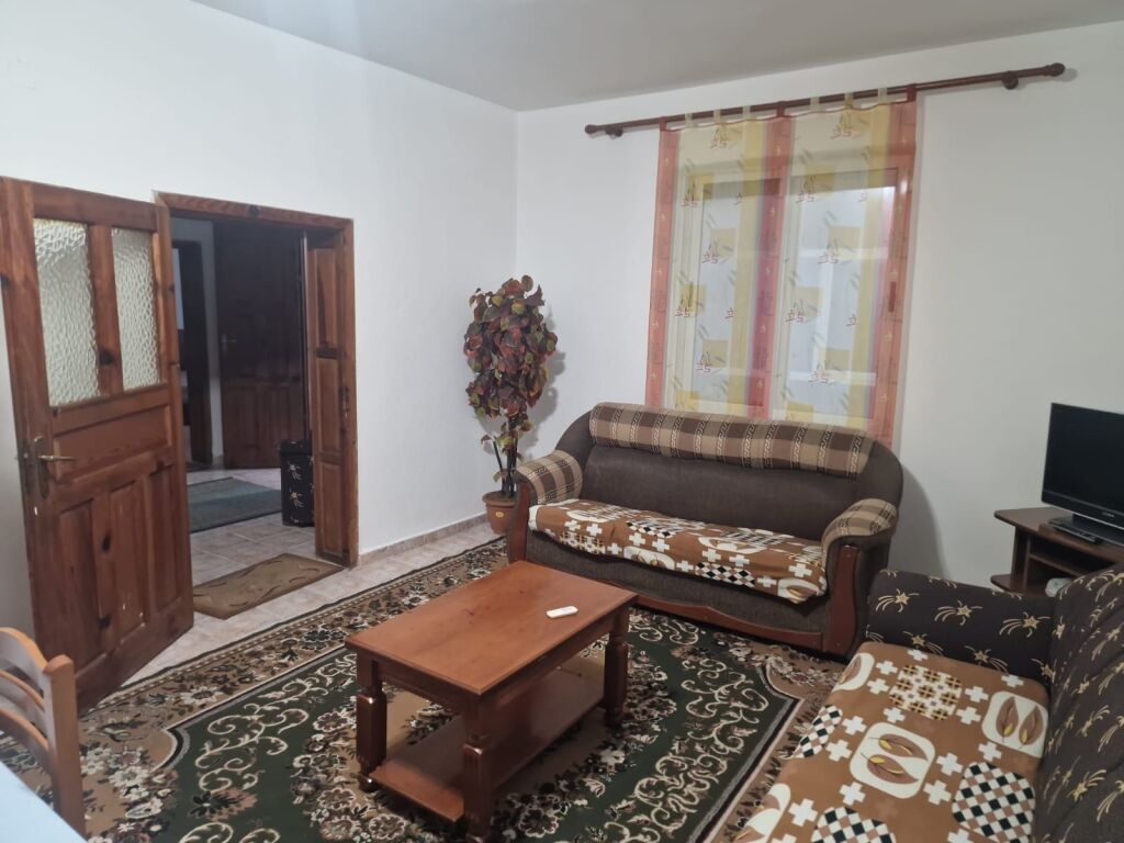 Esclusivo, Casa privata in affitto presso l'ex frigorifero