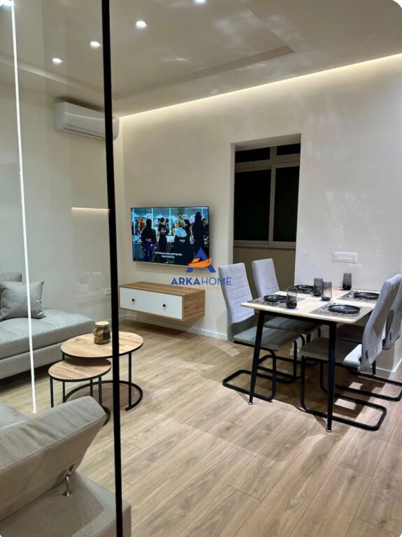 FOR RENT APARTMENT 2+1+BALCONY ELBASANIT STREET 700 EURO