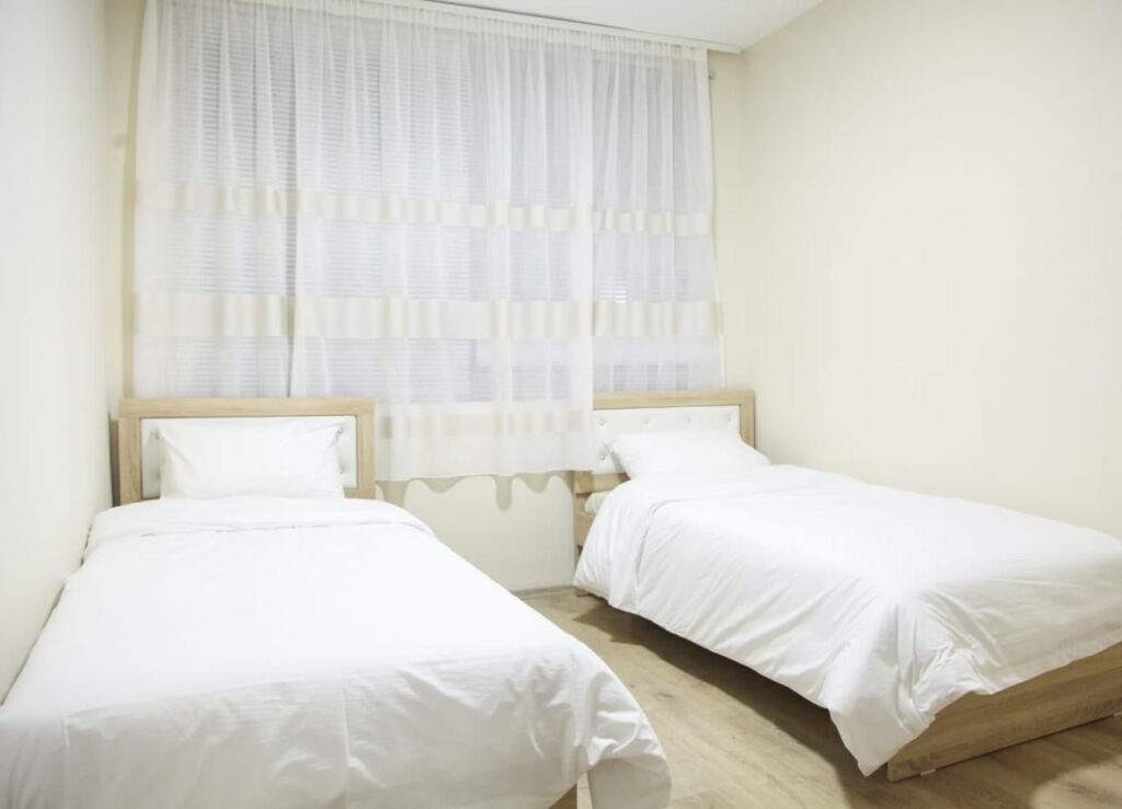 Apartament 2+1 ne xhamllik