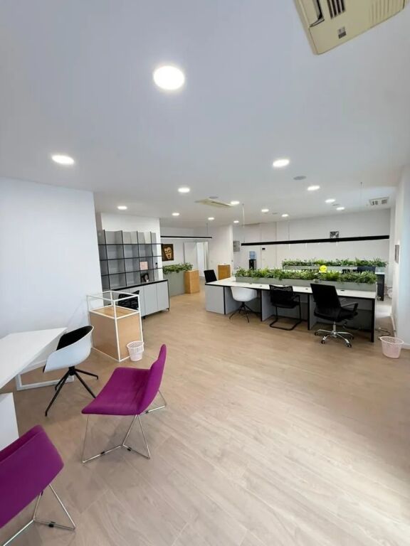 🏡 Jepet Ambient modern per zyre me qira te Kompleksi Delijorgji