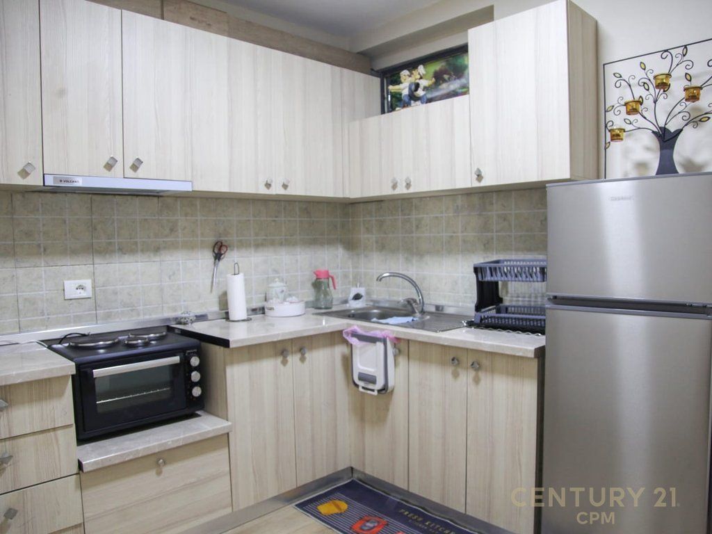 FOR RENT APARTMENT 2+1 NEAR PEDIATRICS
