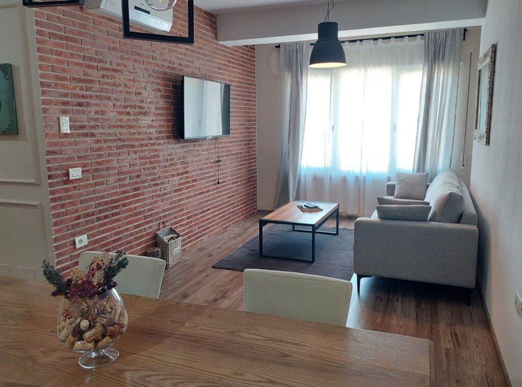 Shitet Apartament Modern 2+1+2 – Kodra e Diellit, Tiranë