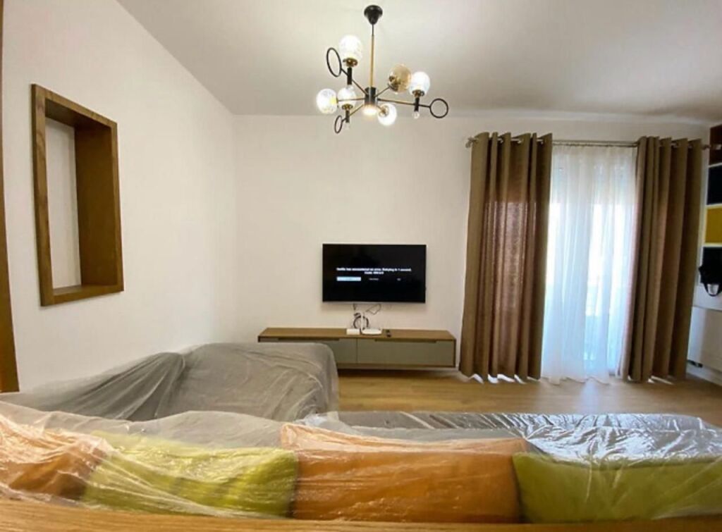 Appartamento 2+1+Parcheggio in affitto vicino allo Zoo.