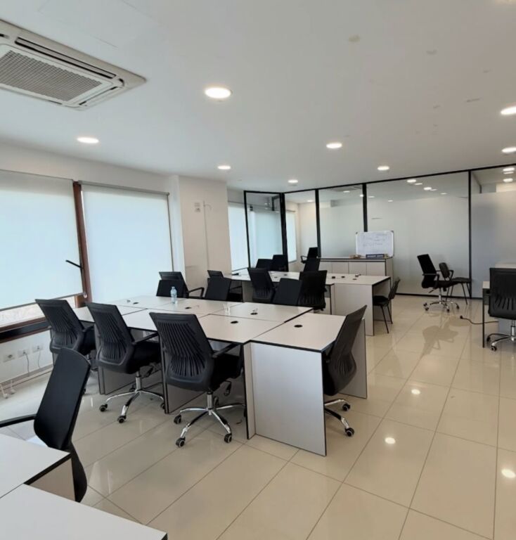 Modern Office for Rent at Delijorgji Complex 187 m2 !