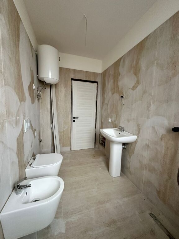 Apartment 1+1 for sale in Paskuqan