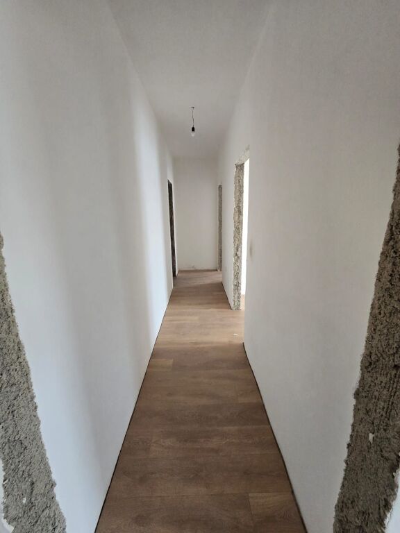📌Shitet Apartament 2+1+2 – Kompleksi Tirana Entry 2