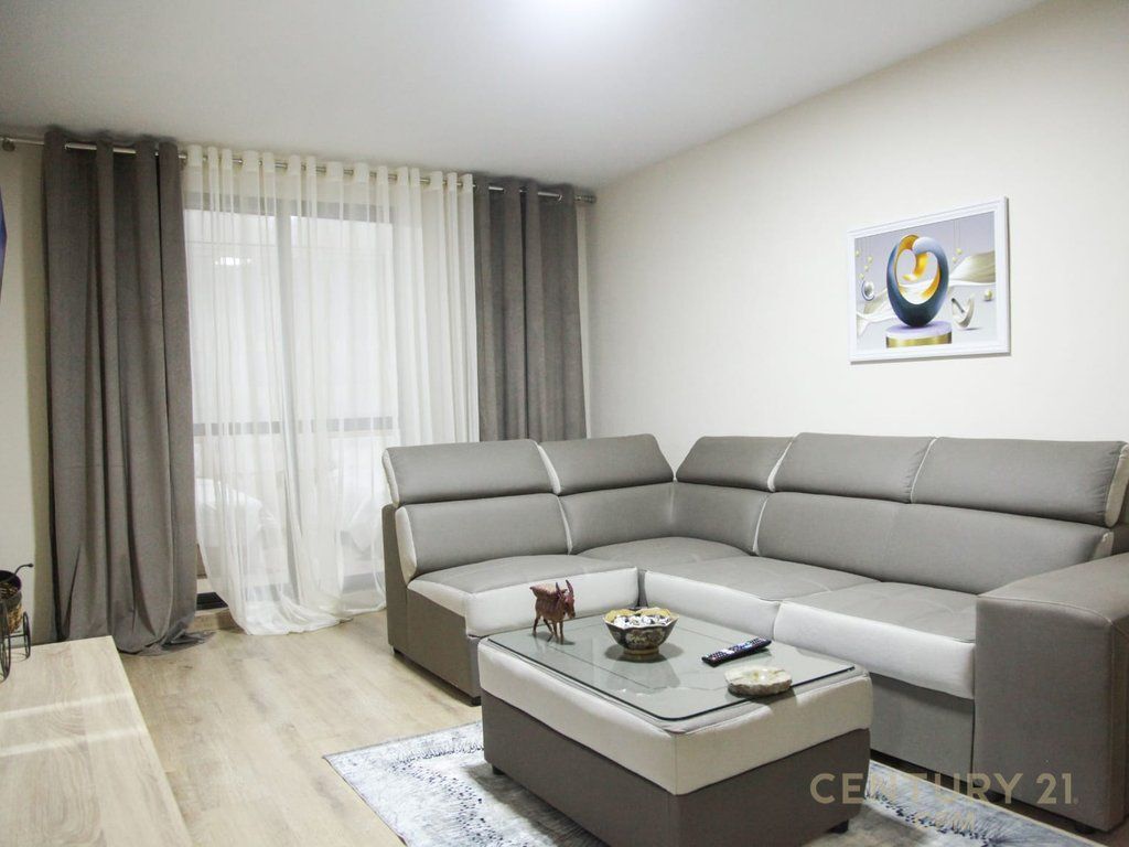 FOR RENT APARTMENT 2+1 NEAR PEDIATRICS