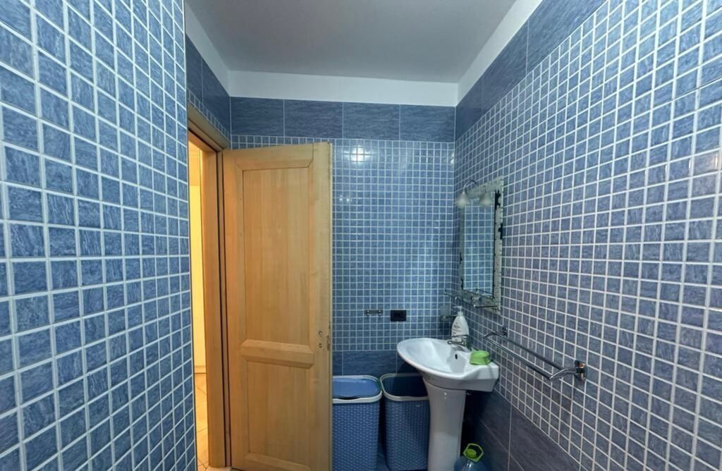 Apartment 2+1 for sale in Ali Demi