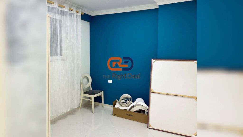 Alla Estensione Residenza Kodra Diellit 1, Duplex 3+1 In Affitto Con Posto Auto Incluso Nel Prezzo!!