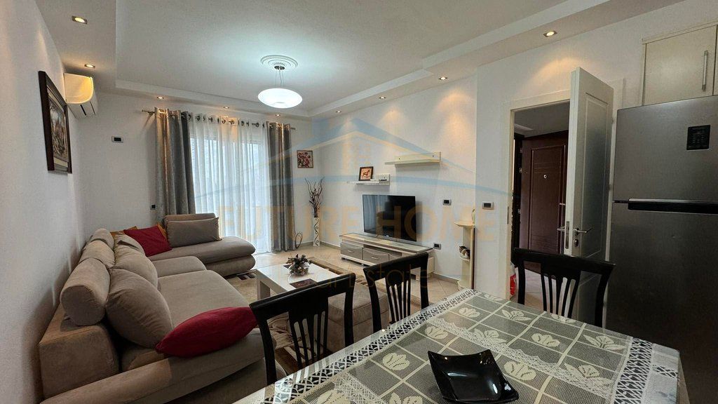 Rent, Apartment 2+1, Elbasan Street.
