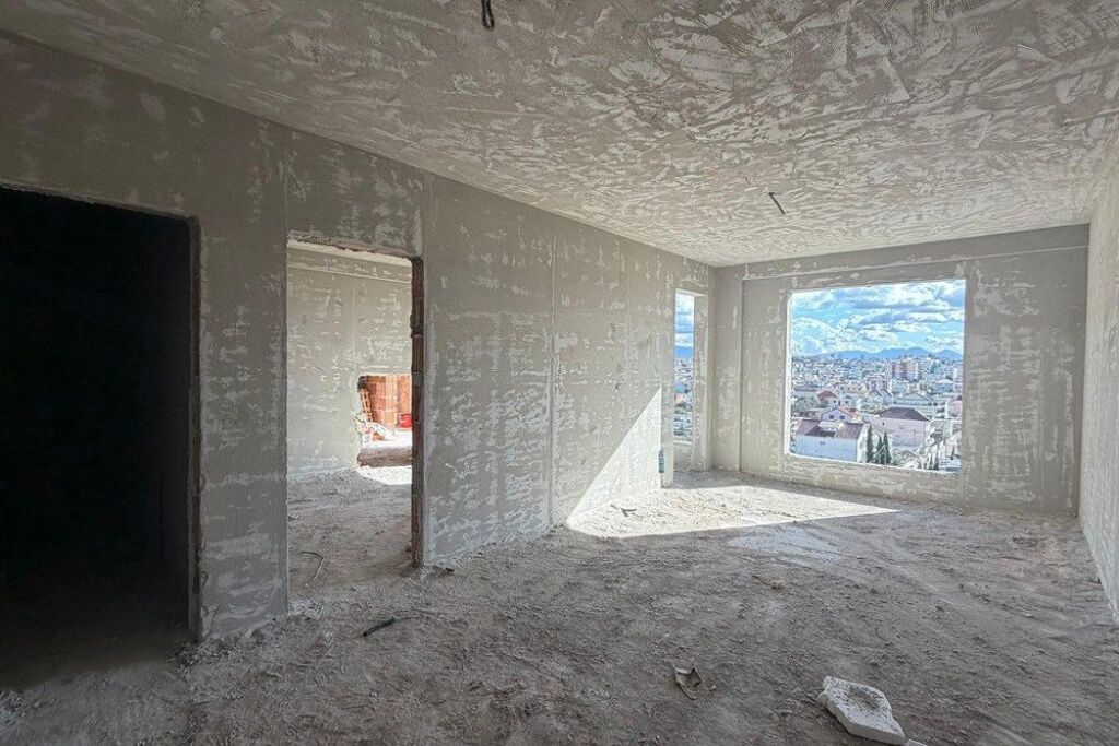 Apartment - For Sale - Bulevardi Blu, Kamëz