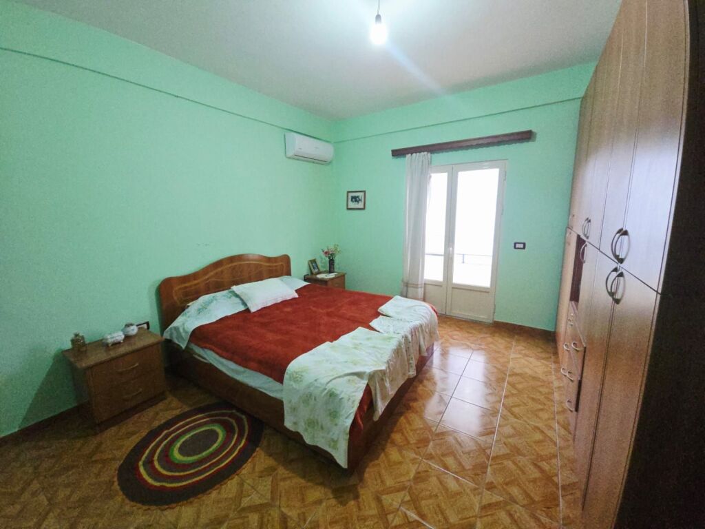 FOR RENT SECOND FLOOR OF A PRIVATE VILLA IN SHKALLNUR