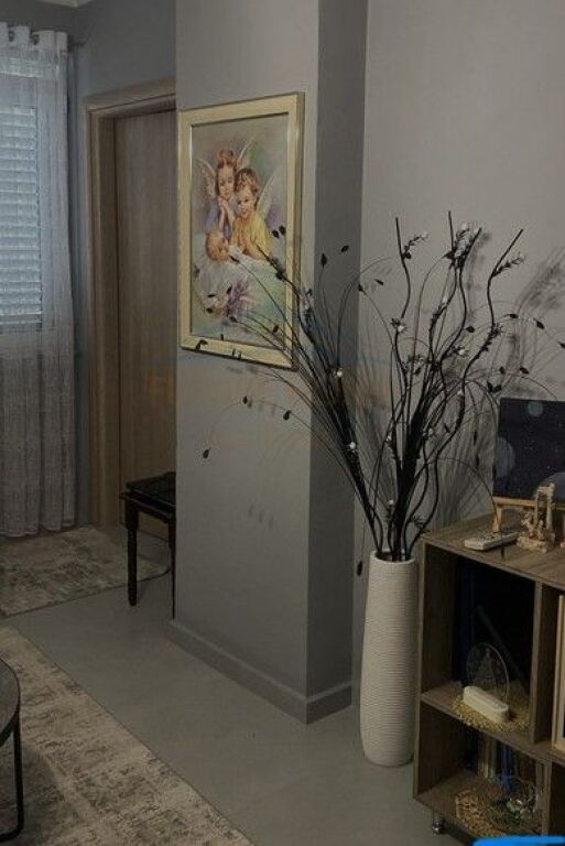 Shitet, Apartament 2+1, Kombinat