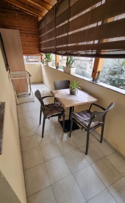 APARTAMENT ME QERA 2+1 21 DHJETORI 50.000 LEKE