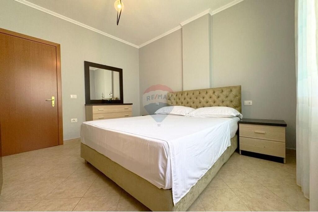 Apartament 1+1 Mali i Robit