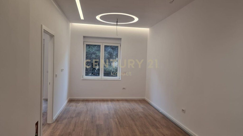 Apartment 1+1 For Sale Dry Lake, Tirana