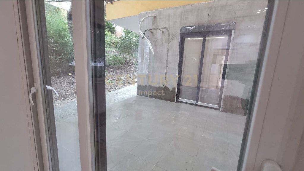 Apartment 2+1+2 For Sale Dry Lake