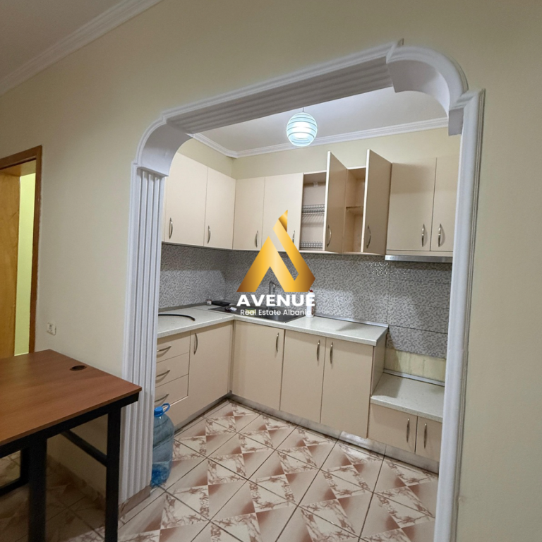 SHITET APARTAMENT 1+1 – IRFAN TOMINI  TIRANË    