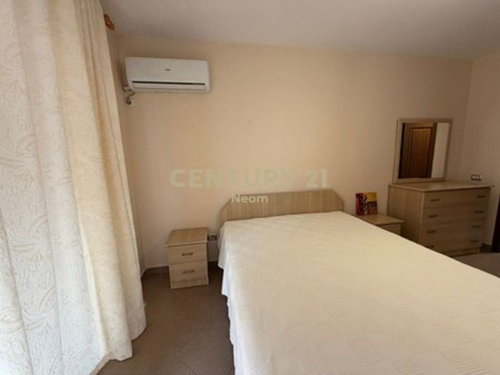 Affittasi Appartamento 2+1+2+ Posto Auto