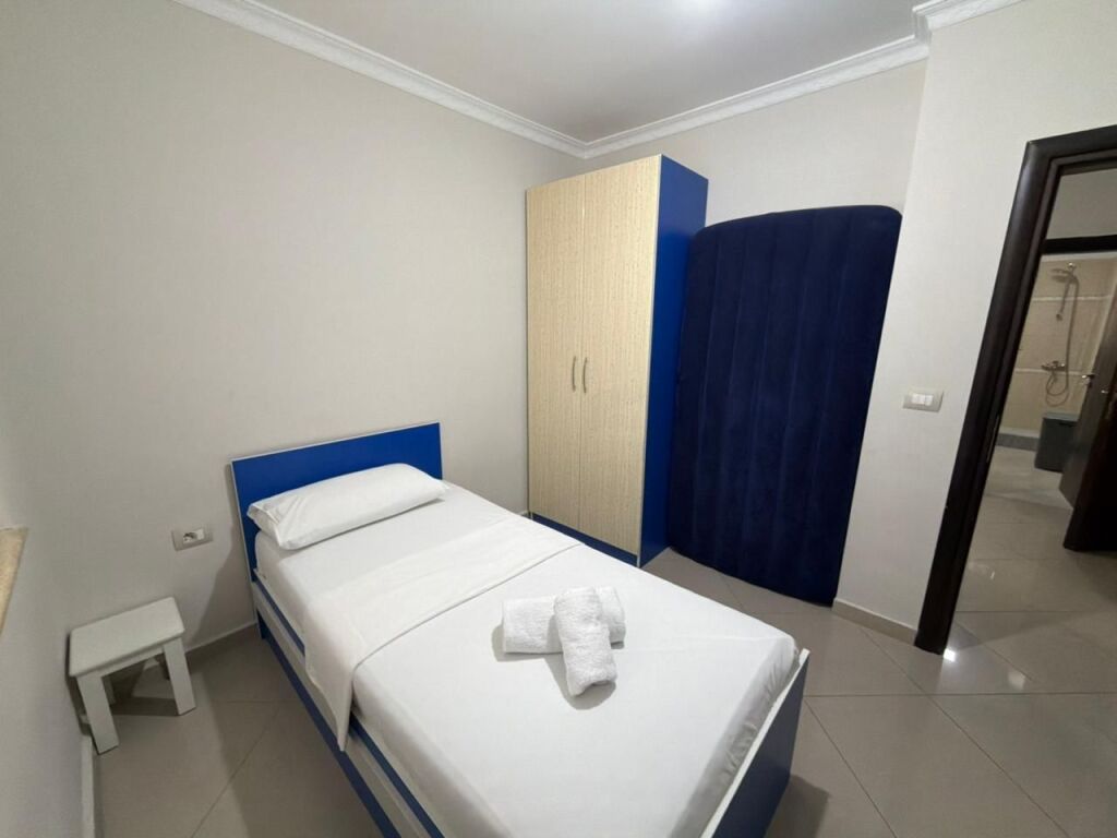 Shitet , Apartament 3+1 📍Pazari i Ri