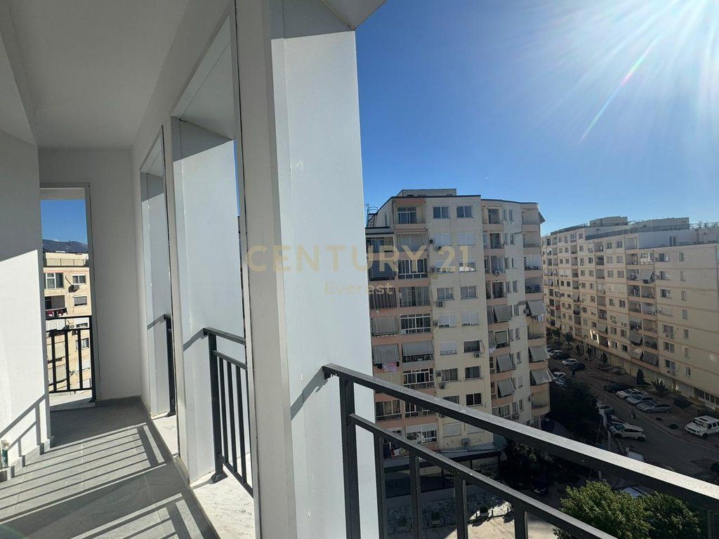 APARTMENT 2+1 FOR RENT IN ASTIR